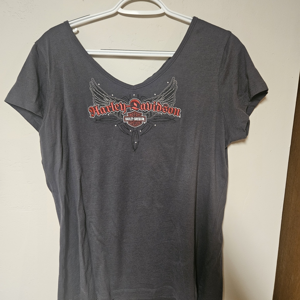 Harley-Davidson Women's Gray V-Neck Top